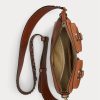 Lauren Tan naisten Ralph Lauren -nastalliset nahkaiset keskikokoiset Noa Crossbody -laukut Lauren Tan naisten Ralph Lauren -nastalliset nahkaiset keskikokoiset Noa Crossbody -laukut