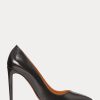 Mustat naisten Ralph Lauren Celia Calfskin -korkokengät Mustat naisten Ralph Lauren Celia Calfskin -korkokengät