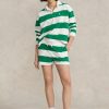 Naisten valkoiset Ralph Lauren -raidalliset urheilushortsit Naisten valkoiset Ralph Lauren -raidalliset urheilushortsit