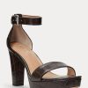 Ruskeat naisten Ralph Lauren Sylvia kohokuvioidut nahkakorkokengät Ruskeat naisten Ralph Lauren Sylvia kohokuvioidut nahkakorkokengät