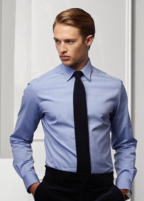 Siniset miesten Ralph Lauren -päälliset juhlapaidat Siniset miesten Ralph Lauren -päälliset juhlapaidat